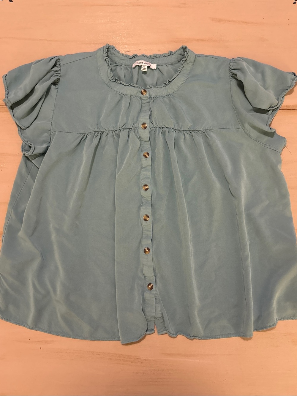 Rose & Olive Light Blue Ruffle-Trim Button Front Blouse